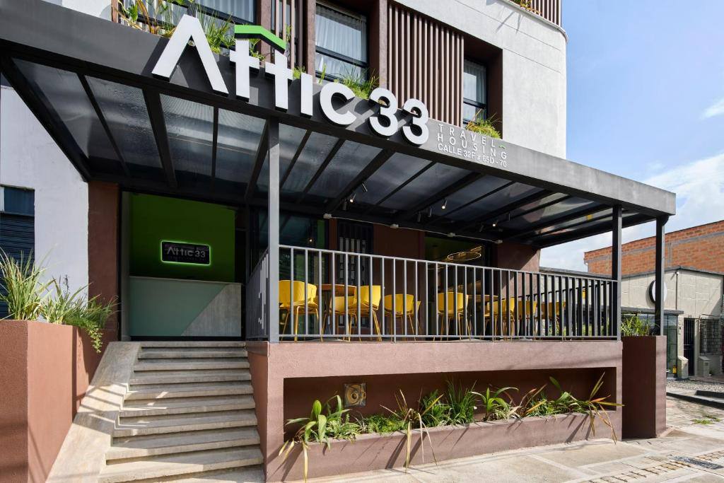 Attic 33 Travel Housing in Laureles and Estadio, Medellín