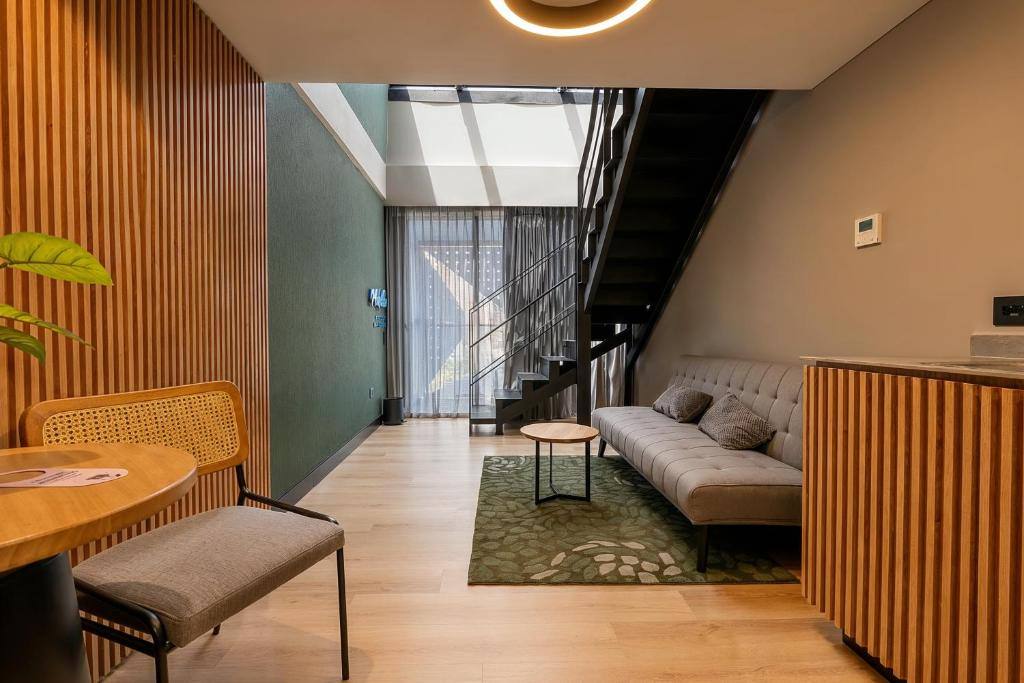 Calle Flora Hotel by Jalo in El Poblado, Medellín