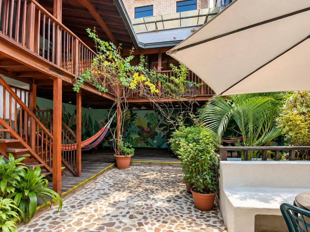 Casa Kiwi Hostel Medellin in El Poblado, Medellín