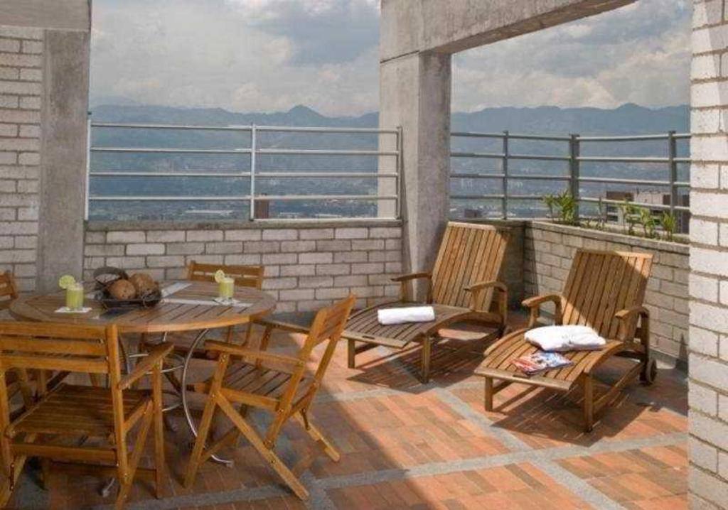 Cyan Suites in El Poblado, Medellín