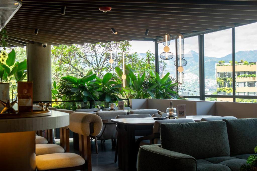 Devú in El Poblado, Medellín