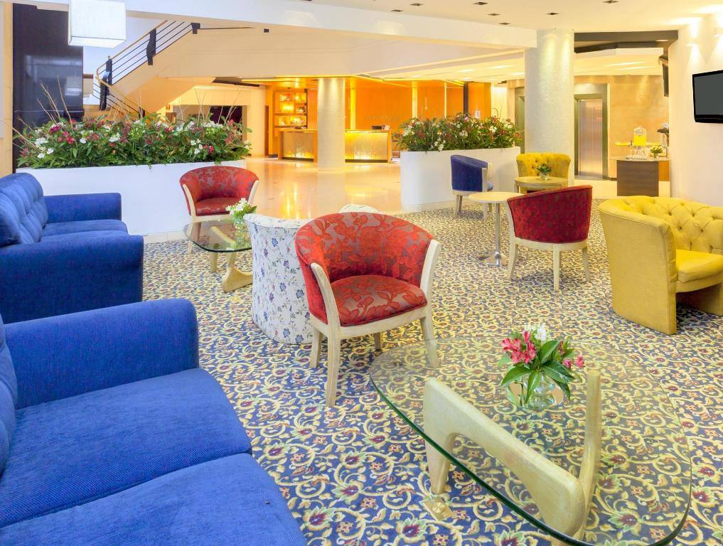 Four Points by Sheraton Medellin in El Poblado, Medellín