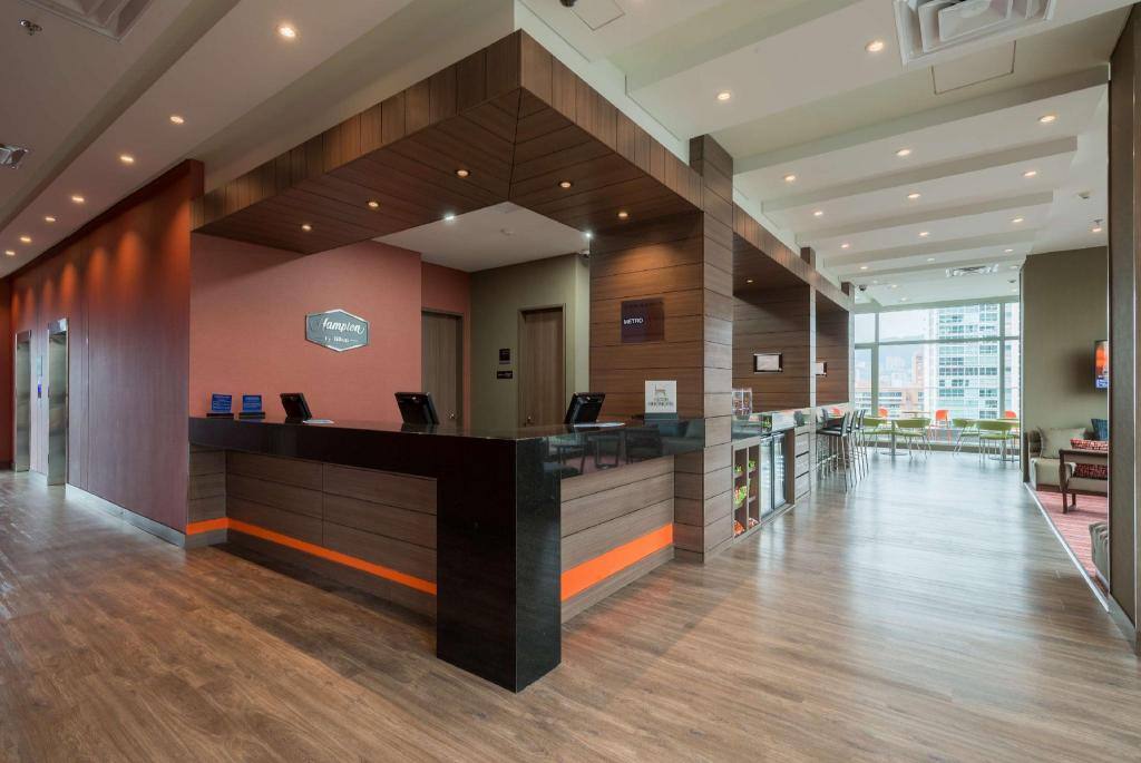 Hampton By Hilton Medellin in El Poblado, Medellín
