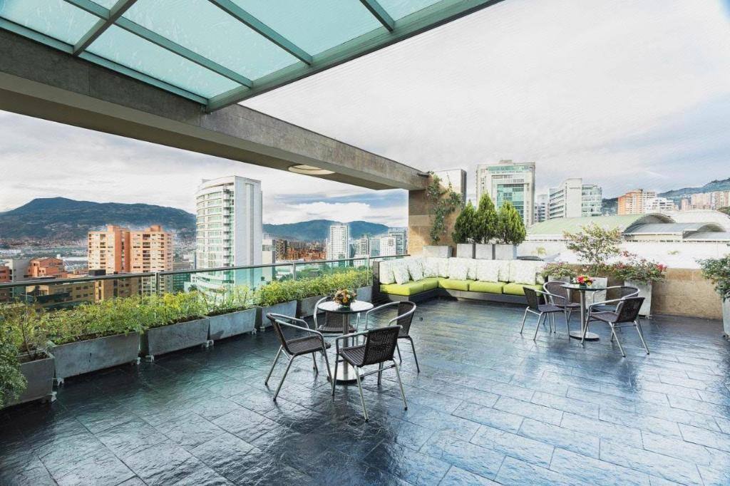 Hotel Bh El Poblado in El Poblado, Medellín