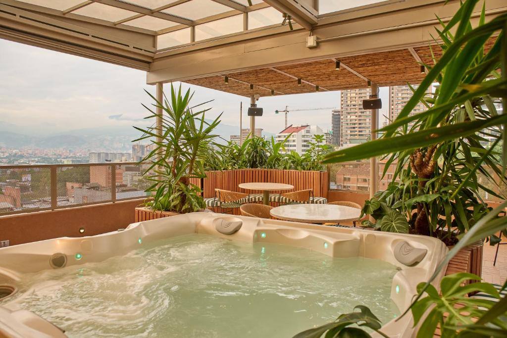 Hotel DIX in El Poblado, Medellín