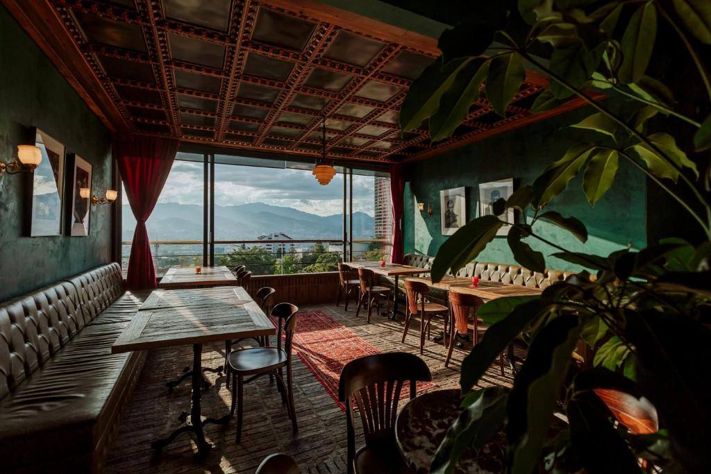 Hotel El Zarzo in El Poblado, Medellín