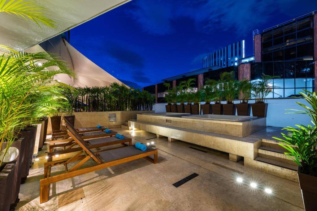 Hotel Estelar Milla de Oro in El Poblado, Medellín