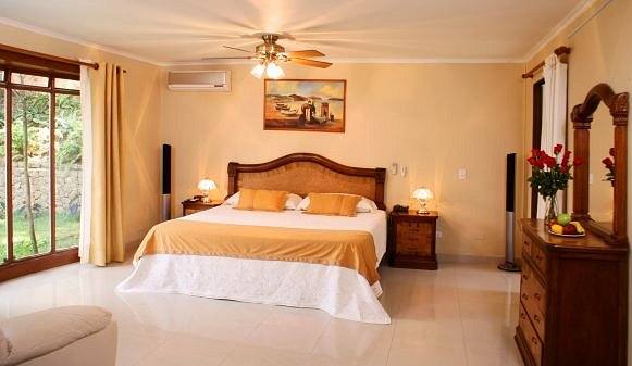 Hotel La Casa Medellin in El Poblado, Medellín