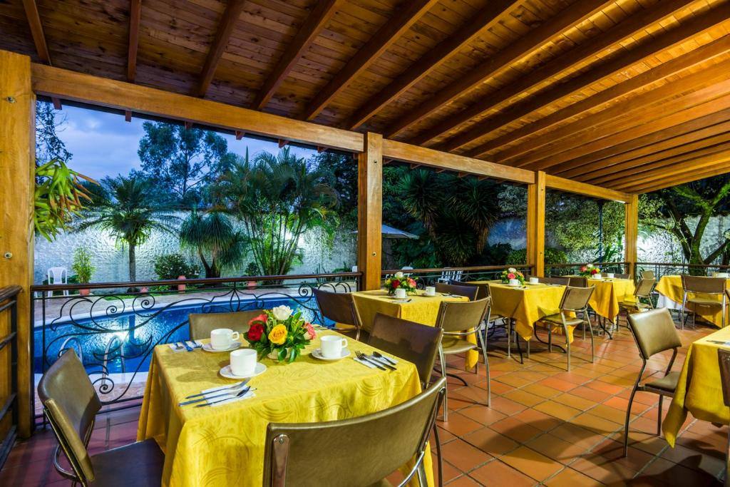 Hotel Portales del Campestre in El Poblado, Medellín