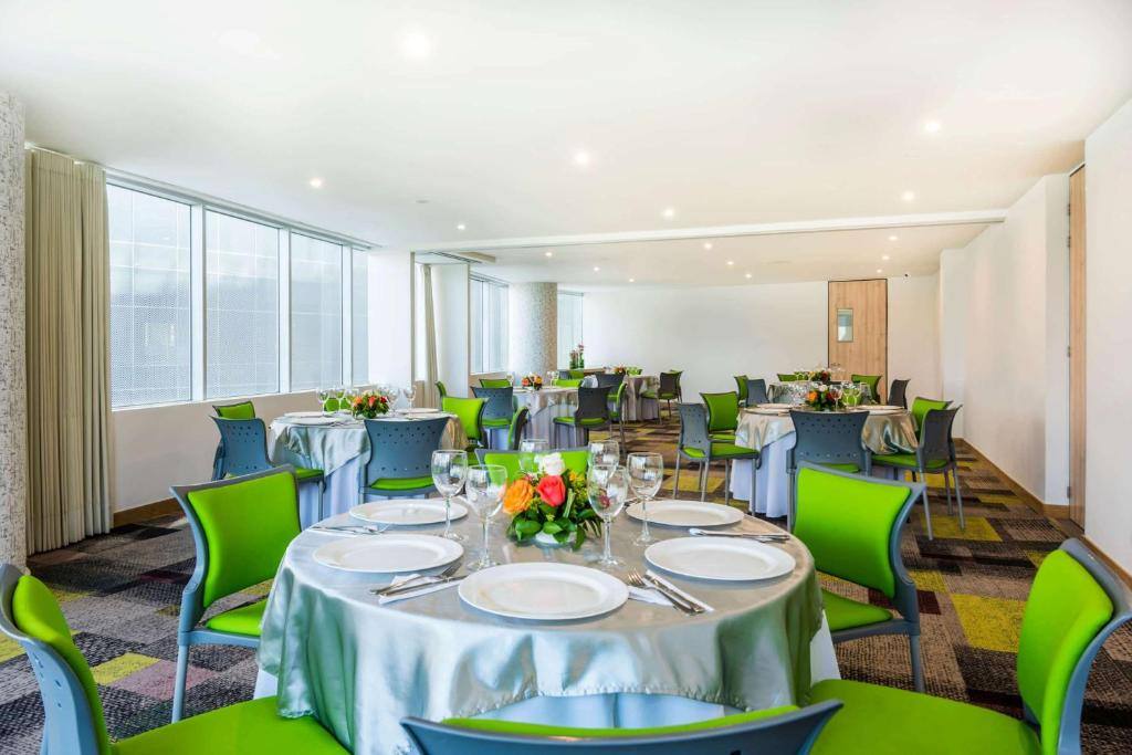La Quinta by Wyndham Medellin in El Poblado, Medellín
