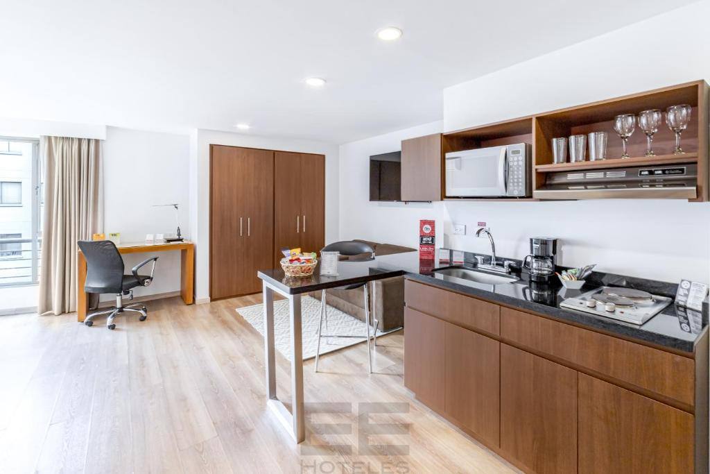 Leblon Suites Hotel in El Poblado, Medellín