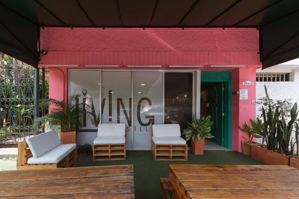 Living Hostal in El Poblado, Medellín