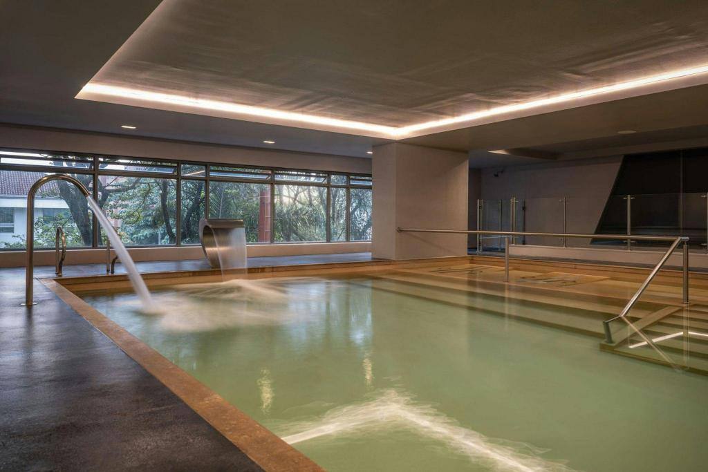 Loma, Medellin, a Tribute Portfolio Hotel in El Poblado, Medellín