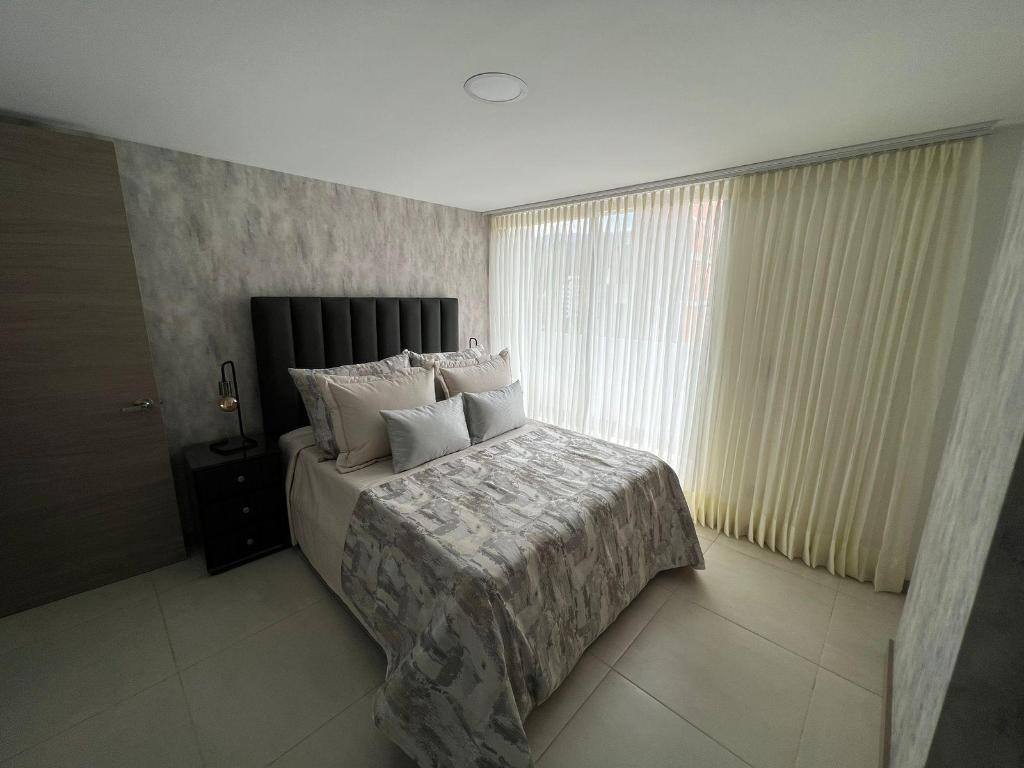 Luxury Suites Gema By Cadissa in Laureles and Estadio, Medellín