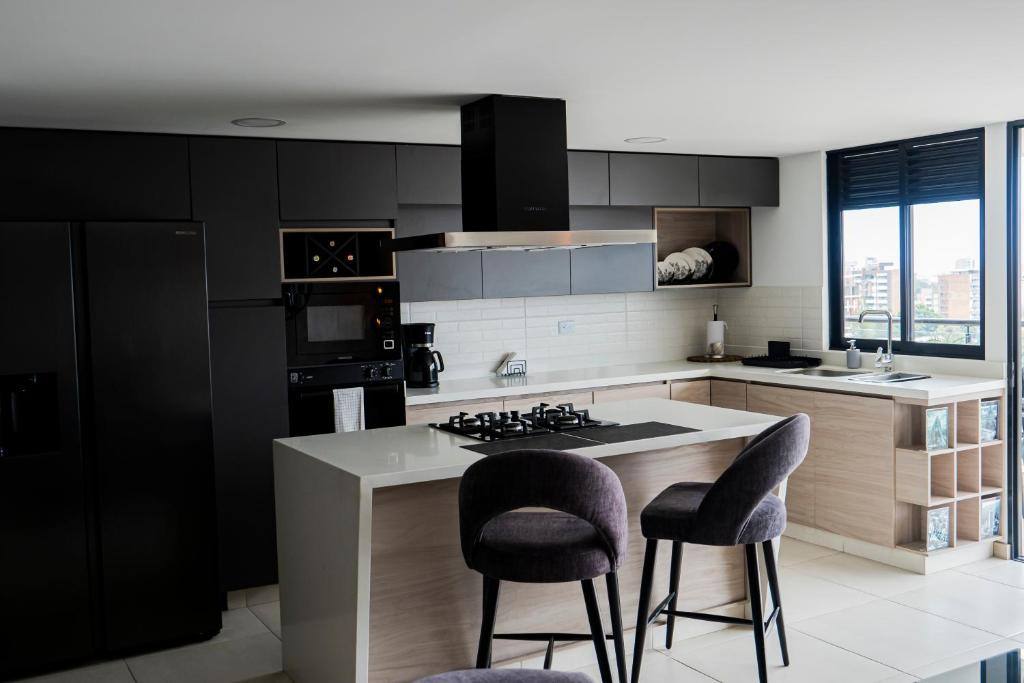 Luxury Suites Gema By Cadissa in Laureles and Estadio, Medellín