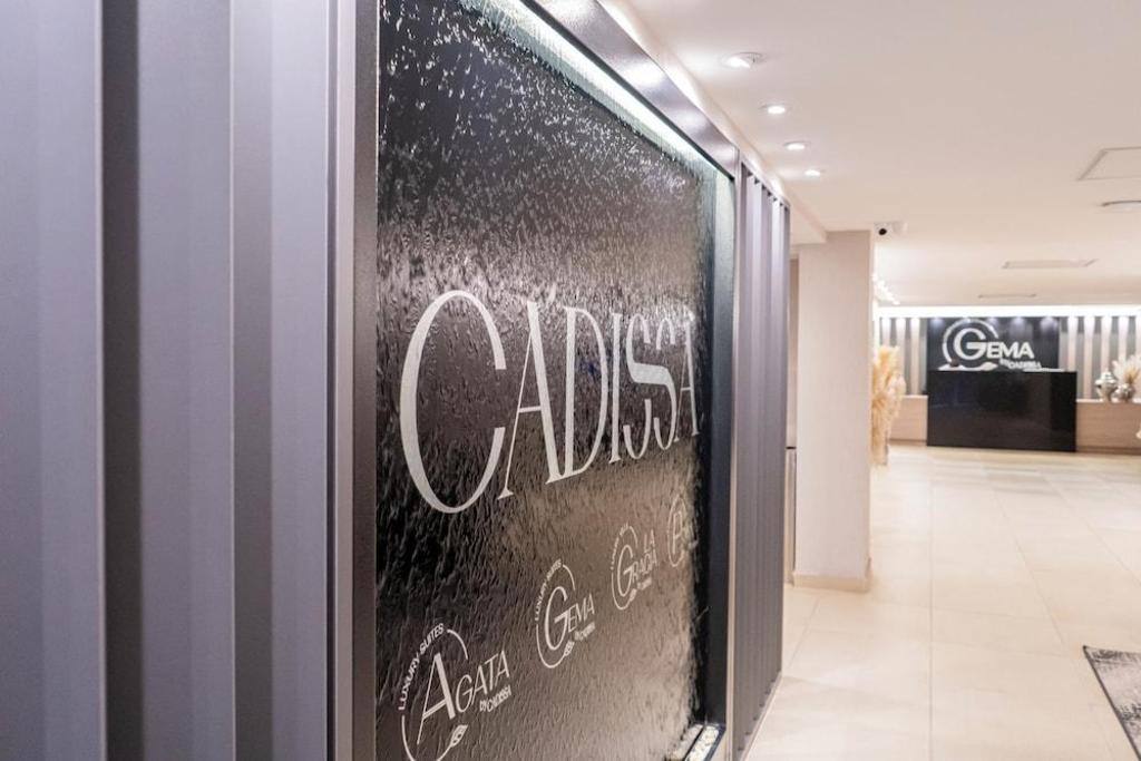 Luxury Suites Gema By Cadissa in Laureles and Estadio, Medellín