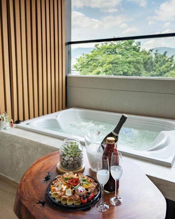 Nakúa Stay And Work in El Poblado, Medellín