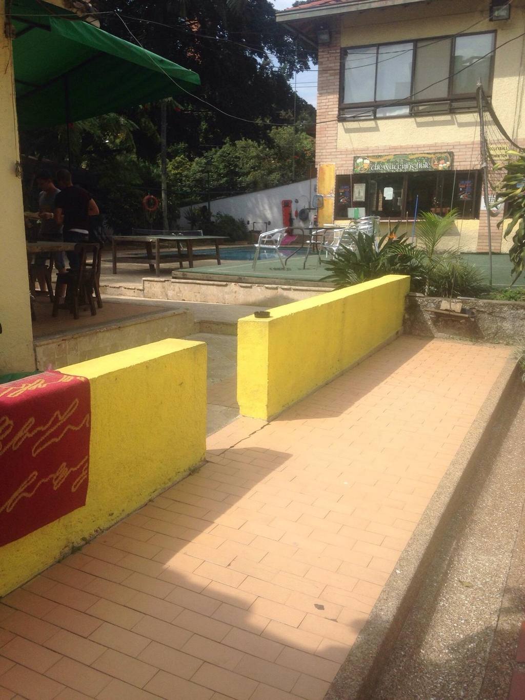 Pitstop Guest House in El Poblado, Medellín