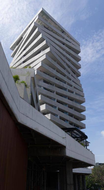 Wake Medellin in El Poblado, Medellín